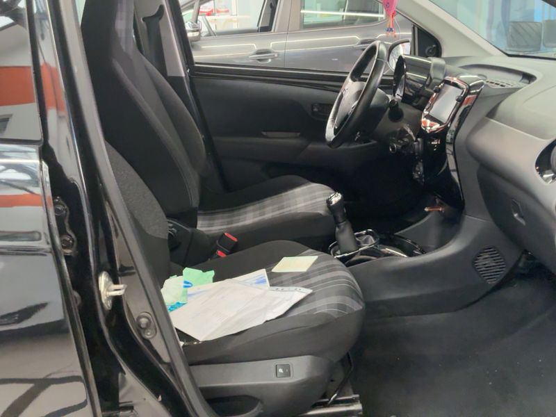 Peugeot 108 1.0 VTi TOP Style — zdjęcie 11