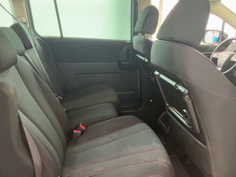 Mazda 5 1.6 CD Diesel Takumi — zdjęcie 14