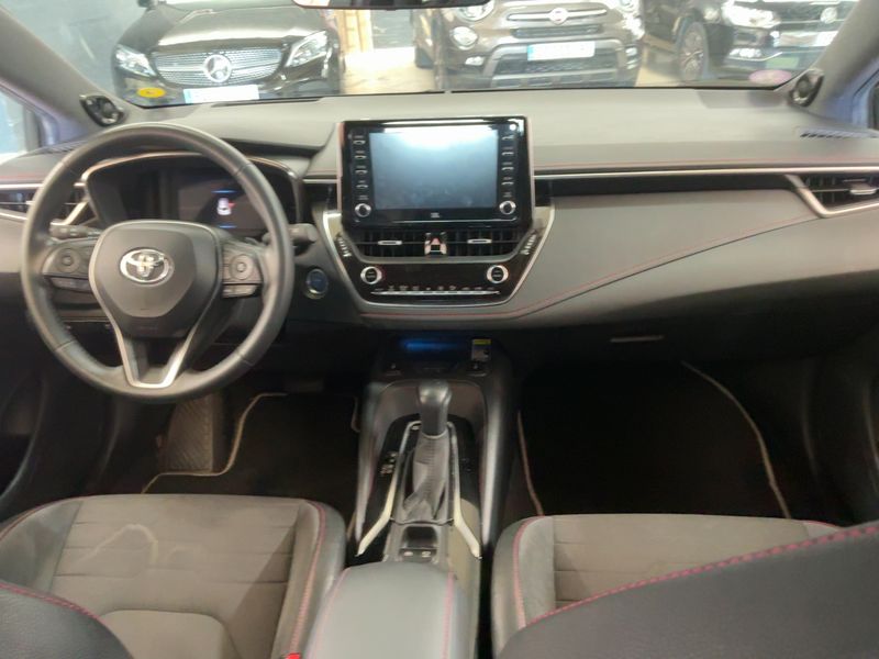 Toyota Corolla 2.0 Hybrid Lounge — zdjęcie 12