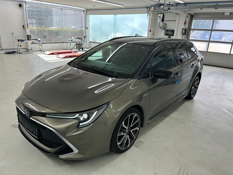 Toyota Corolla 2.0 Hybrid Lounge