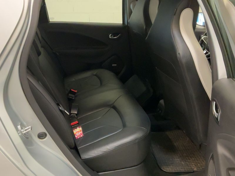 Renault Zoe electric drive 51 kW Edition One — zdjęcie 14