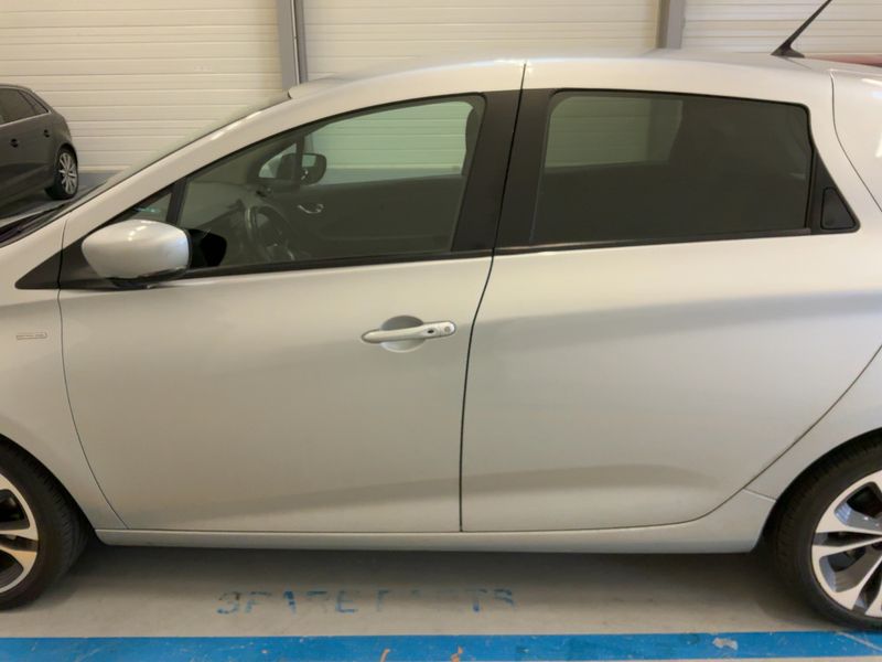 Renault Zoe electric drive 51 kW Edition One — zdjęcie 4