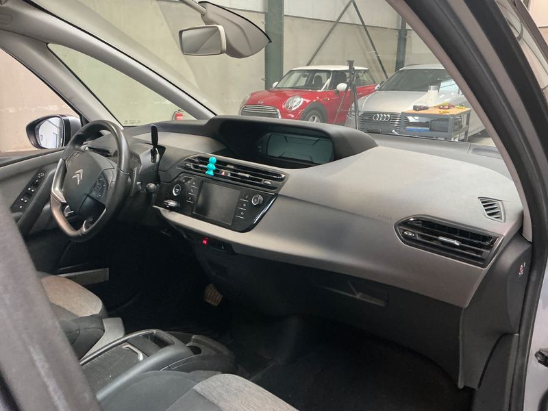 Citroen C4 Spacetourer 1.2 PureTech Business 2019 – снимка 24