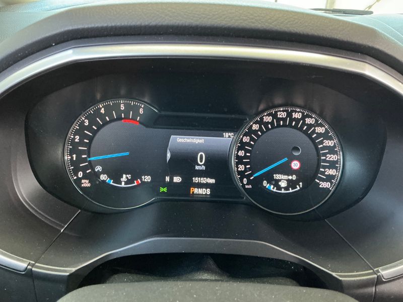 Ford Galaxy 2.0 TDCi Titanium — zdjęcie 13