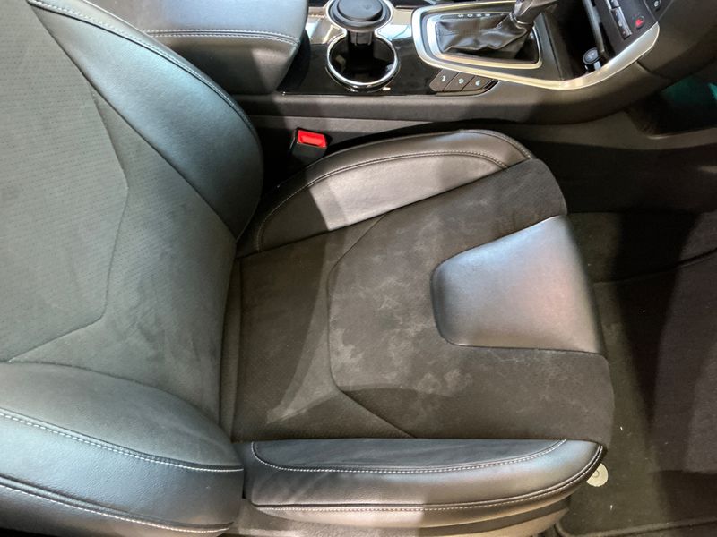 Ford Galaxy 2.0 TDCi Titanium 2017 – снимка 35