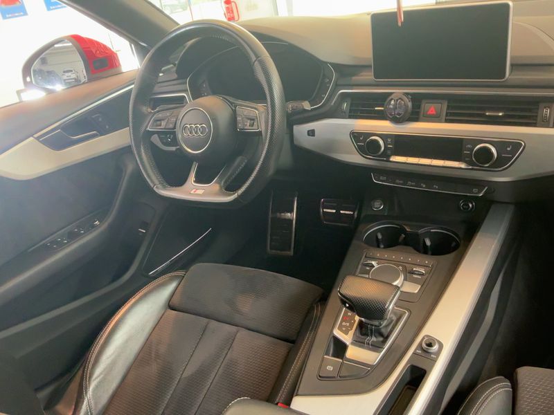 Audi A4 2.0 TFSI quattro Sport — zdjęcie 12
