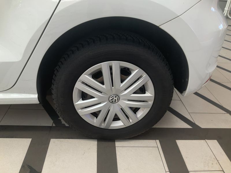Volkswagen Polo 1.0 Trendline 2017 – снимка 5