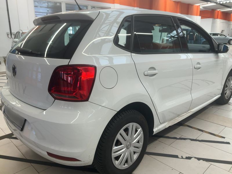 Volkswagen Polo 1.0 Trendline 2017 – снимка 8