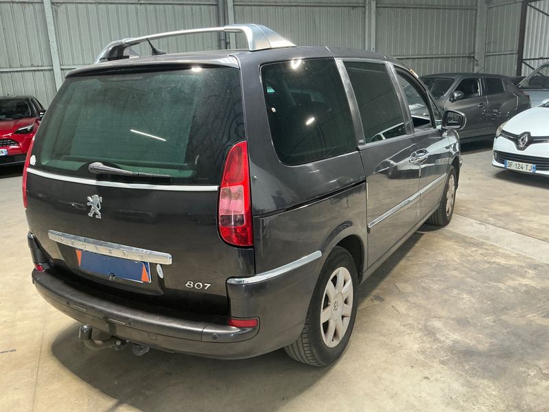 Peugeot 807 2.0 HDi Premium — zdjęcie 2