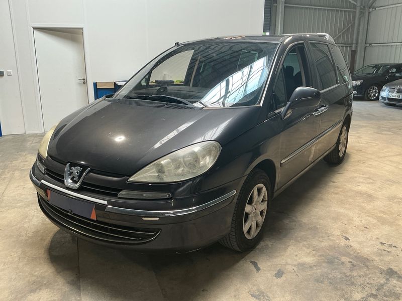 Peugeot 807 2.0 HDi Premium