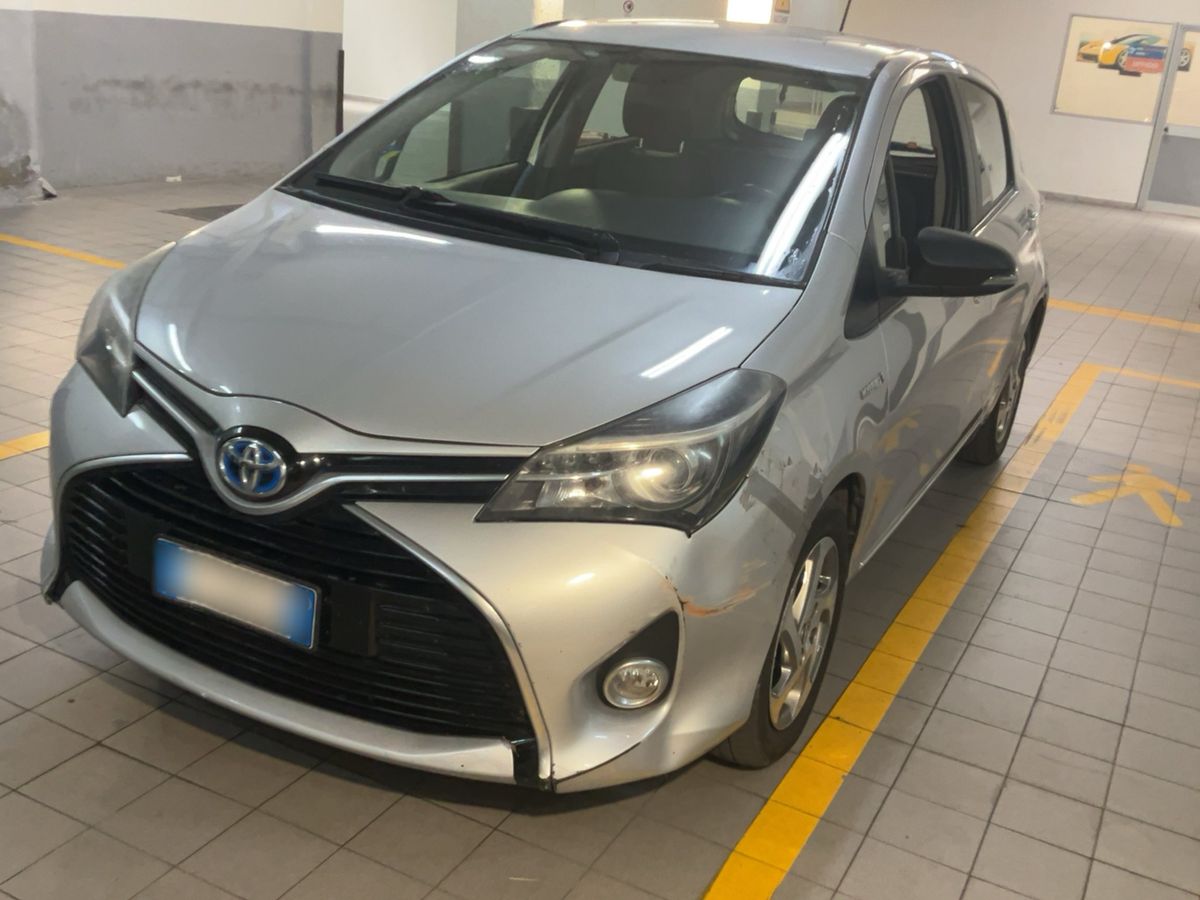 Toyota Yaris 2015