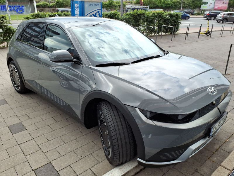 Hyundai IONIQ 2023