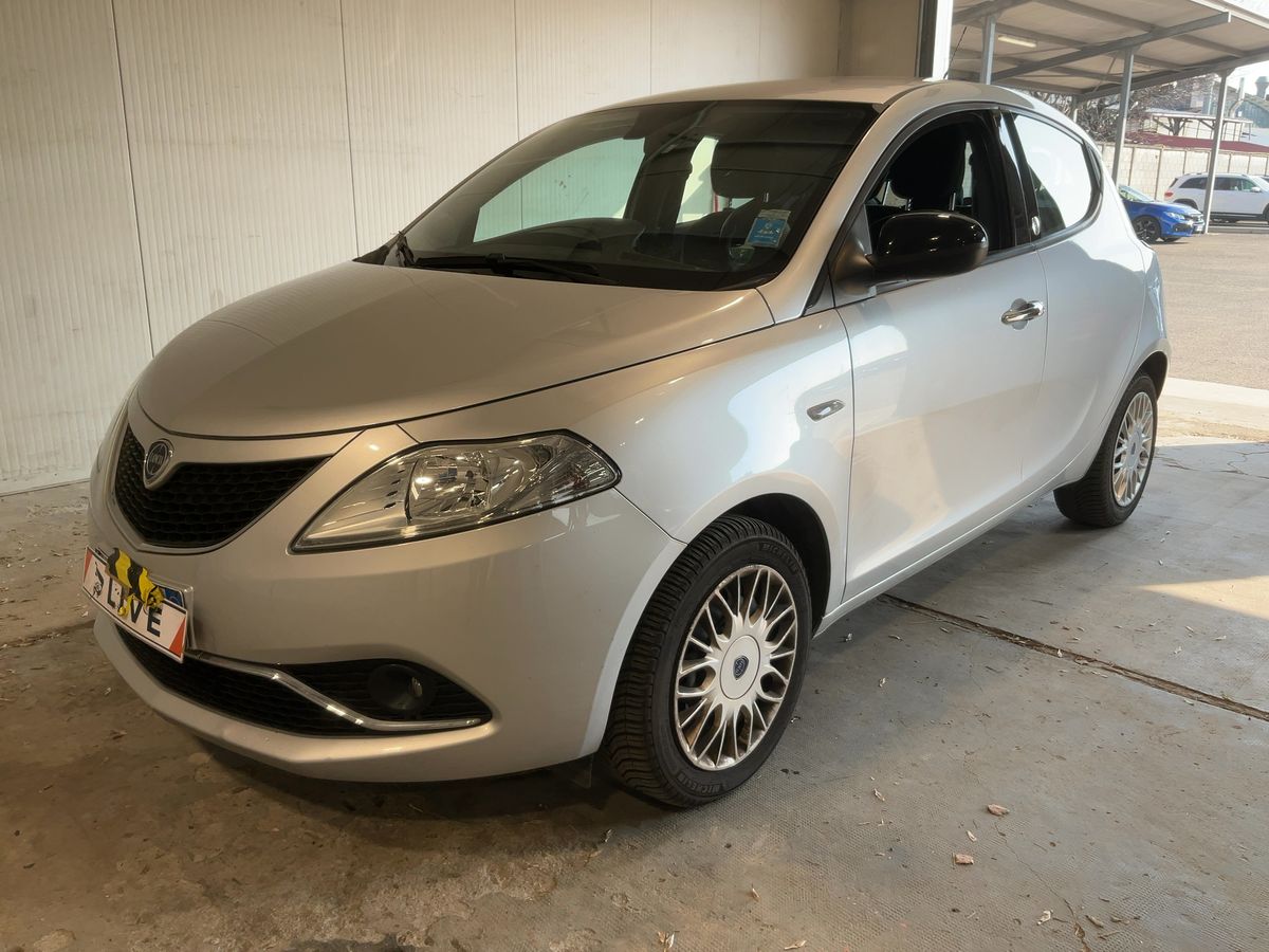 Lancia Ypsilon d'occasion