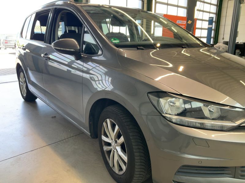 Volkswagen Touran 1.4 TSI Comfortline BlueMotion Tech — zdjęcie 8