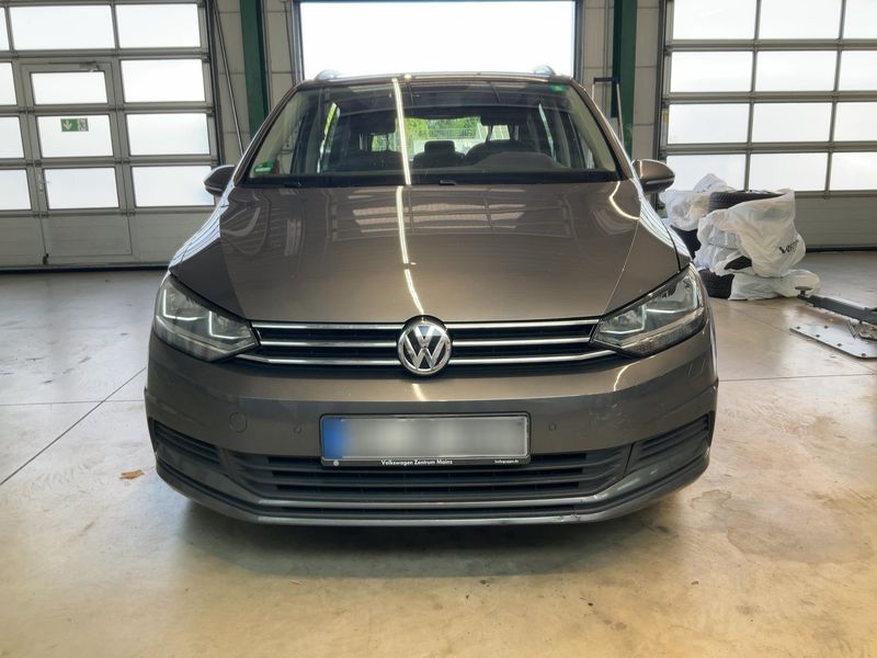 Volkswagen Touran 1.4 TSI Comfortline BlueMotion Tech — zdjęcie 9