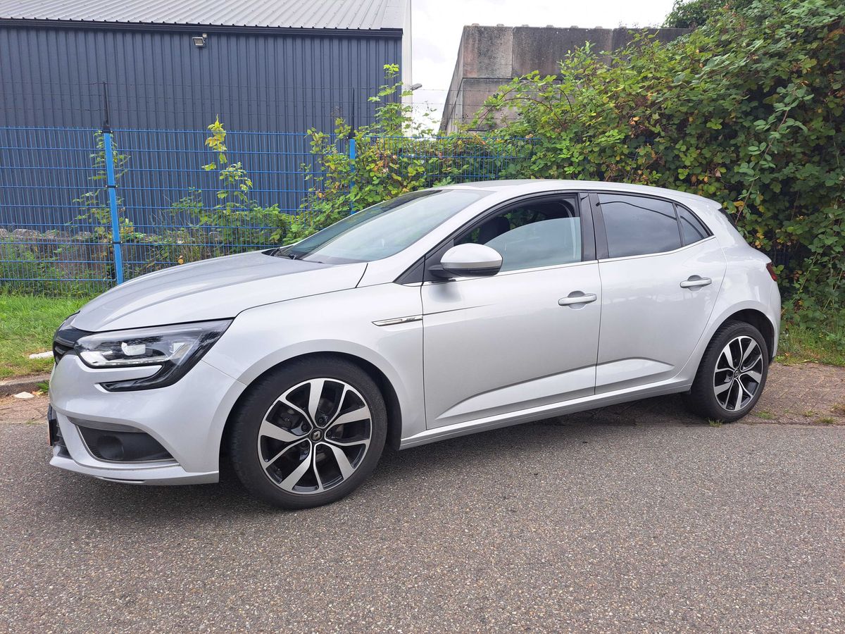 Renault Megane 1.3 TCe BOSE-Edition