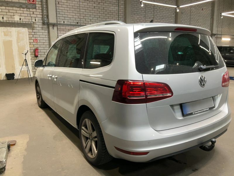 Volkswagen Sharan 2.0 TDI Highline BlueMotion Tech 2015 – снимка 6