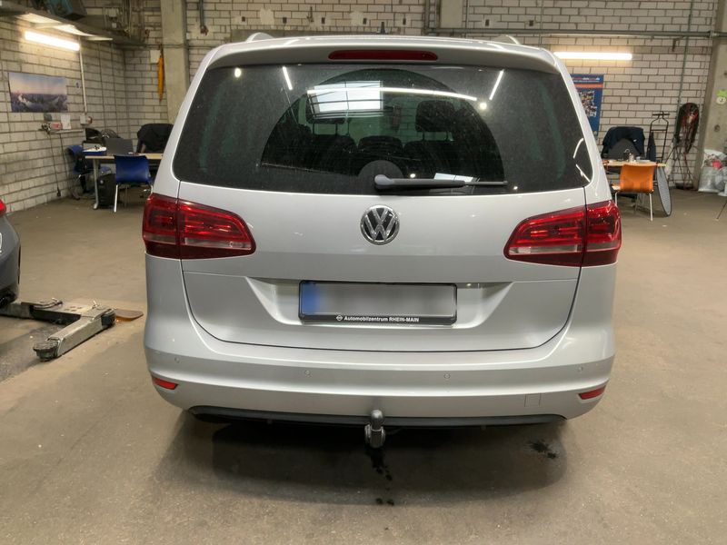 Volkswagen Sharan 2.0 TDI Highline BlueMotion Tech 2015 – снимка 7
