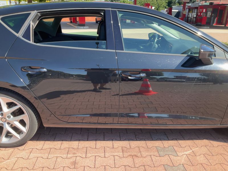 Seat Leon 2.0 TDI FR — zdjęcie 7