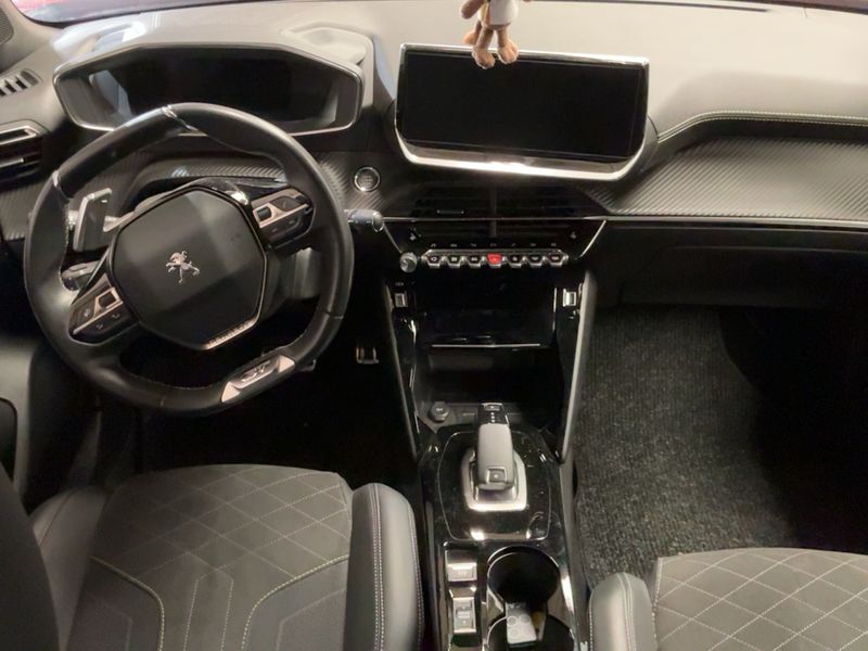 Peugeot 2008 1.2 PureTech GT Pack 2021 – снимка 17