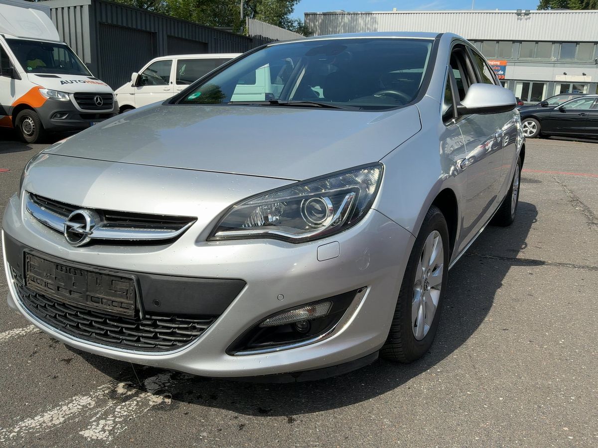 Opel Astra 2014
