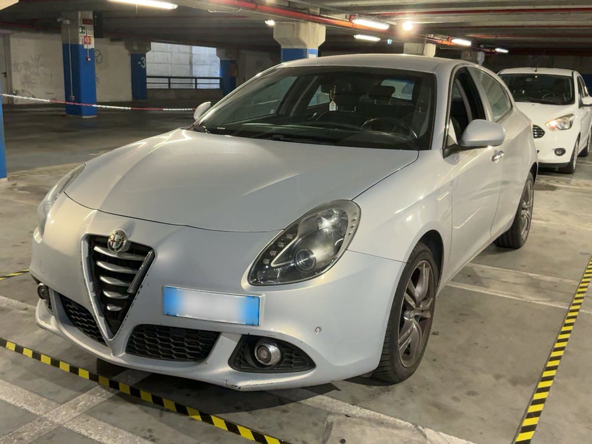 Alfa Romeo 2016