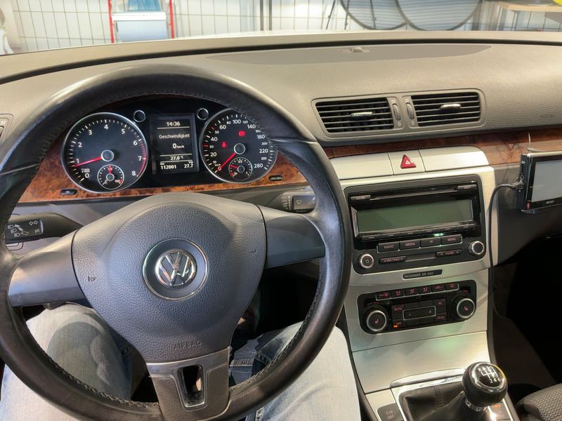 Volkswagen Passat CC 2.0 TSI — zdjęcie 12