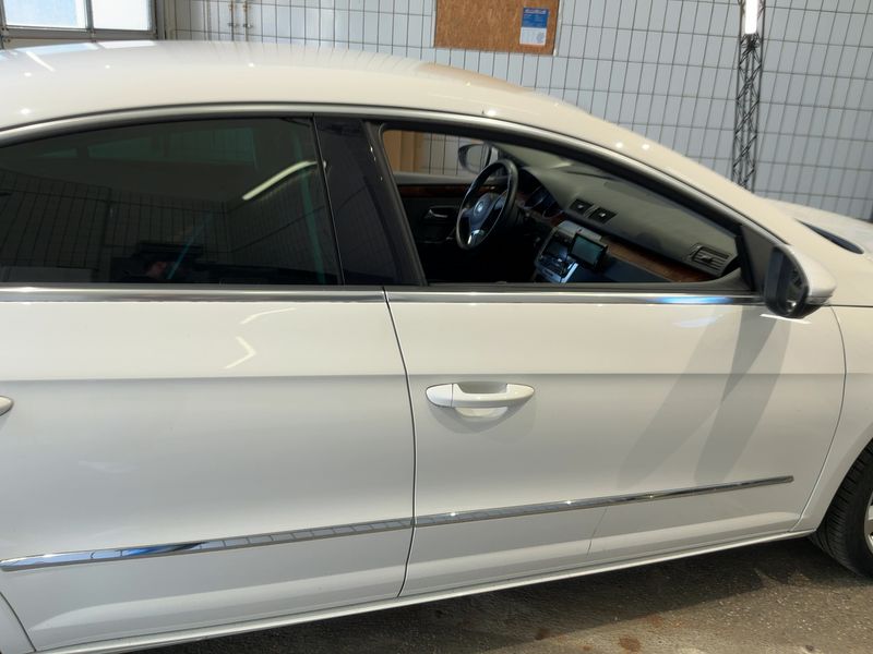 Volkswagen Passat CC 2.0 TSI — zdjęcie 7