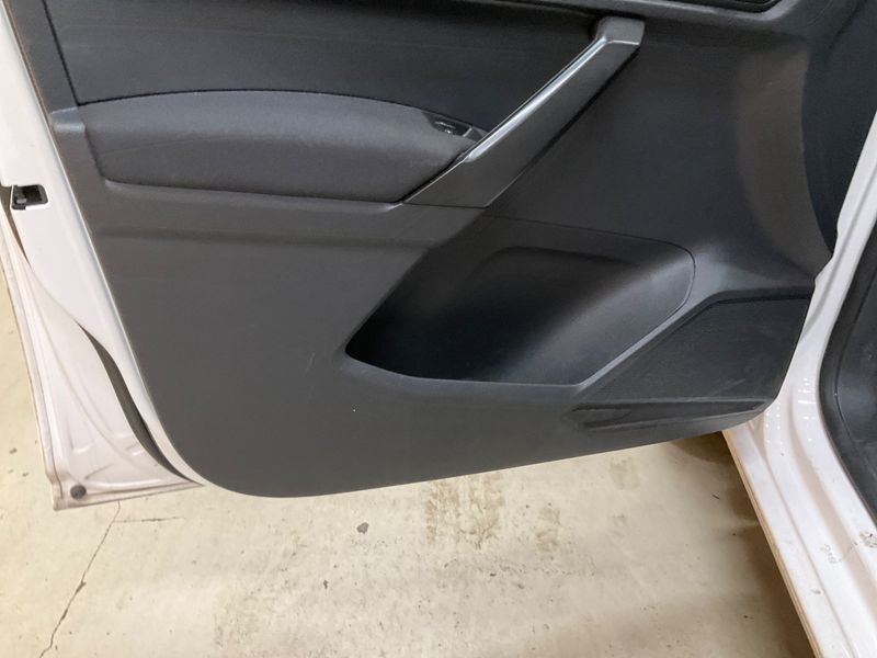 Volkswagen Caddy 2.0 TDI Trendline 4Motion BlueMotion Tech 2020 – снимка 28