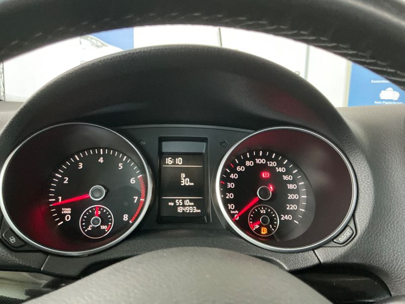 Volkswagen Golf VI 1.2 TSI Comfortline BlueMotion Tech 2010 – снимка 4