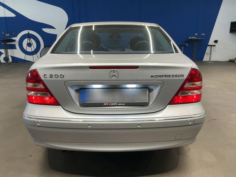 Mercedes-Benz C-Klasse C 200 Kompressor Avantgarde — zdjęcie 5