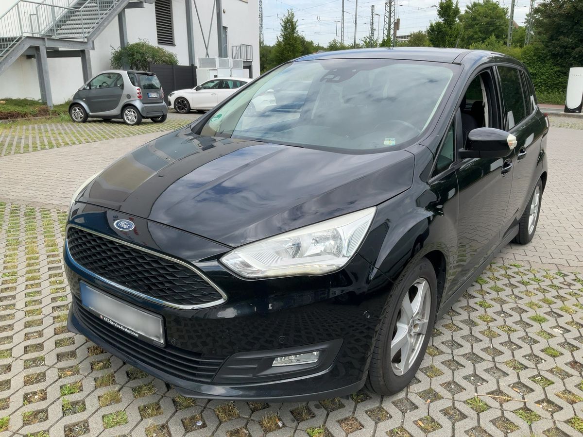 Ford Grand 2016