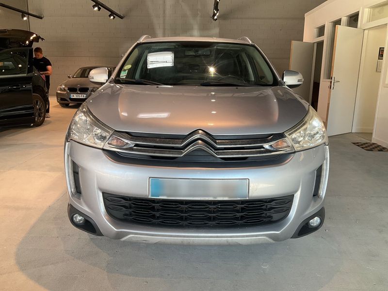 Citroen C4 Aircross 1.6 e-HDi Feel Edition 4x2 — zdjęcie 9