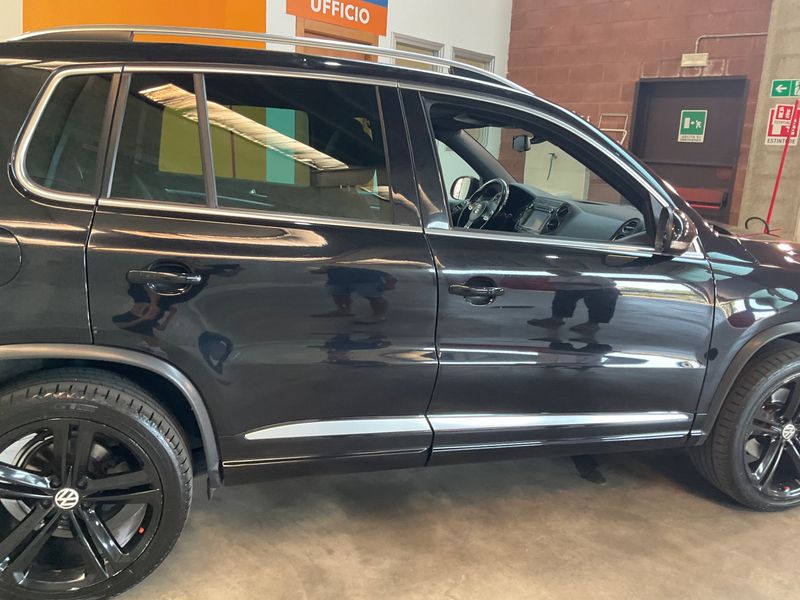 Volkswagen Tiguan 2.0 TDI R-Line 4Motion BlueMotion Tech 2014 – снимка 10