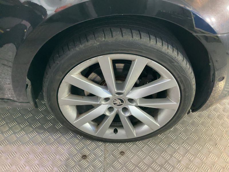 Skoda Octavia 2.0 TDI Style 4x4 2016 – снимка 11