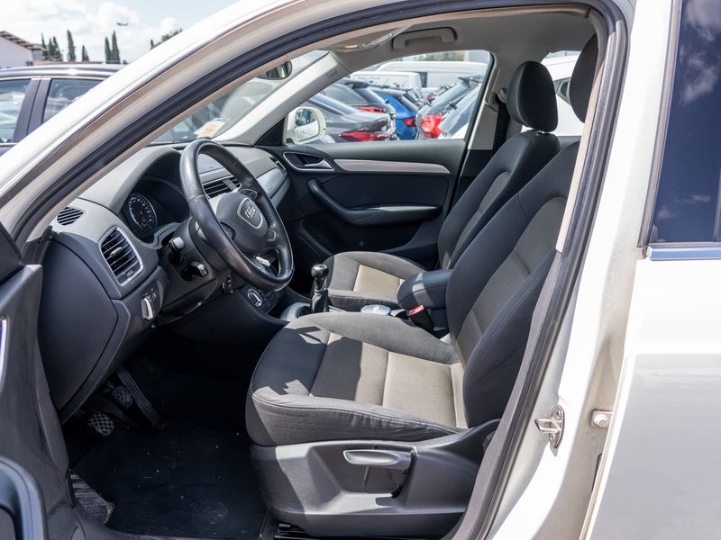Audi Q3 2.0 TDI quattro — zdjęcie 10