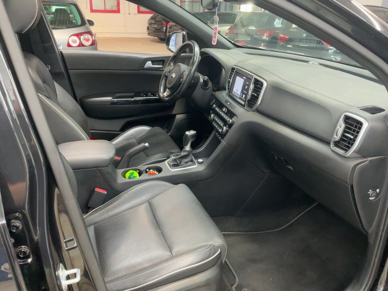Kia Sportage 1.6 TGDI GT Line 4WD — zdjęcie 11