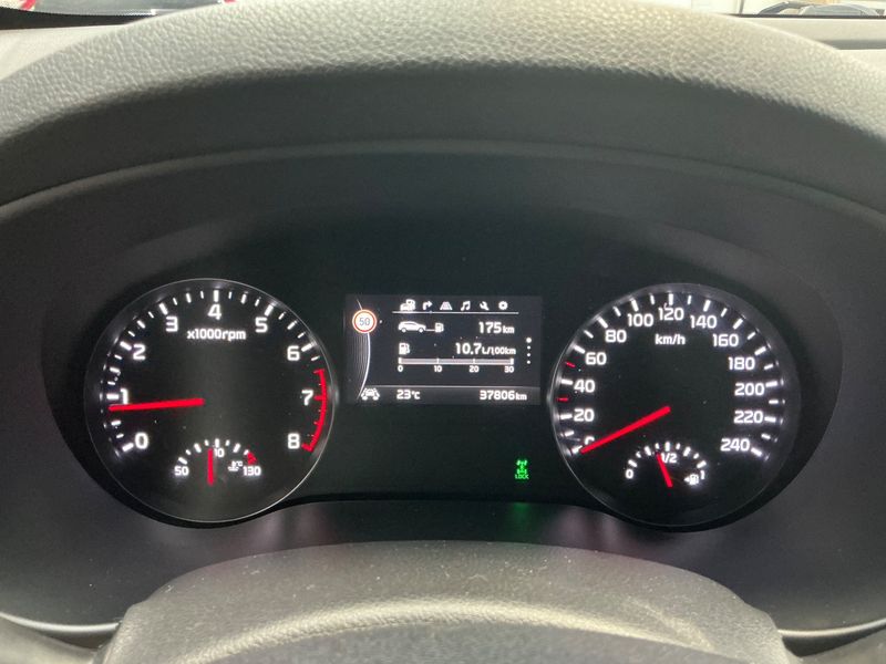 Kia Sportage 1.6 TGDI GT Line 4WD — zdjęcie 13