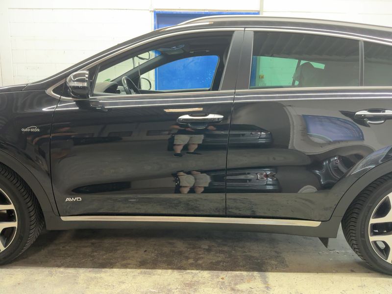 Kia Sportage 1.6 TGDI GT Line 4WD — zdjęcie 4