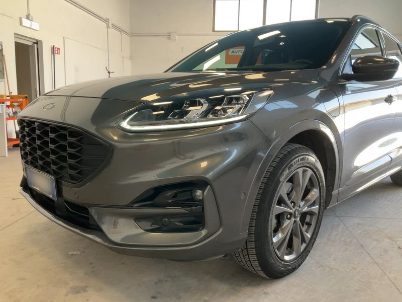Ford Kuga 2.5 Plug-in Hybrid ST-Line X 2022 – снимка 2