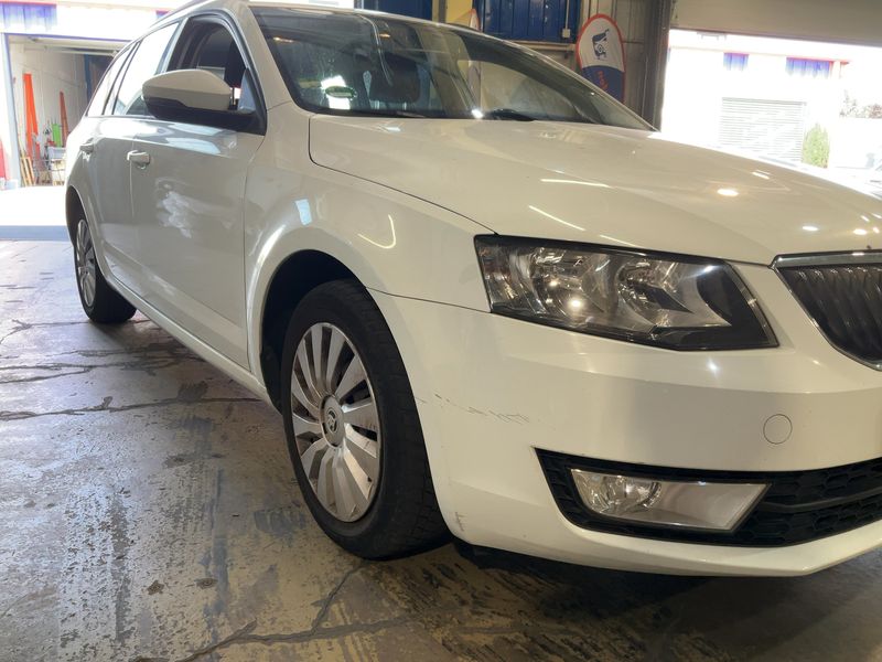 Skoda Octavia 1.6 TDI Ambition 2015 – снимка 12