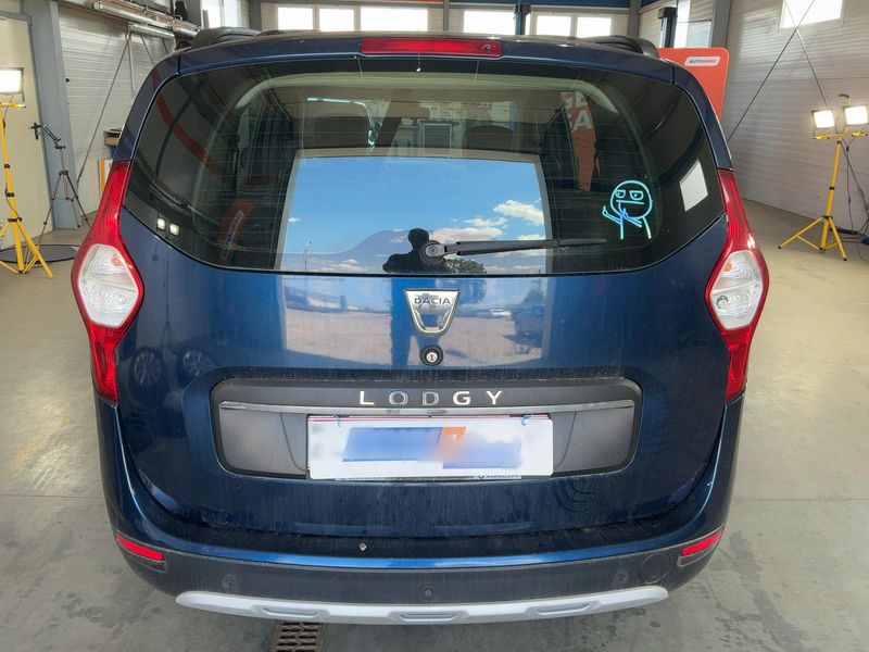 Dacia Lodgy 1.5 dCi Diesel Stepway Celebration — zdjęcie 5