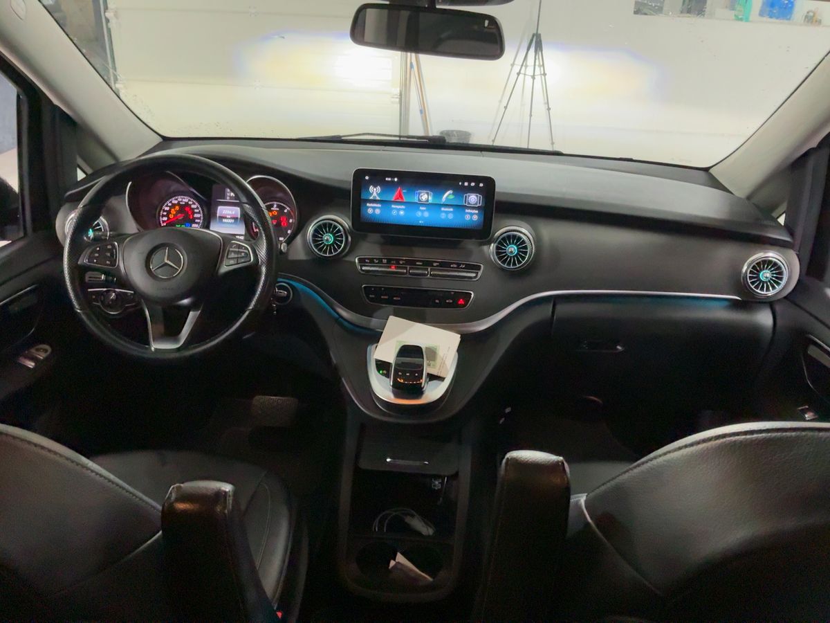 Mercedes-Benz V-Klasse 2017 — photo 18