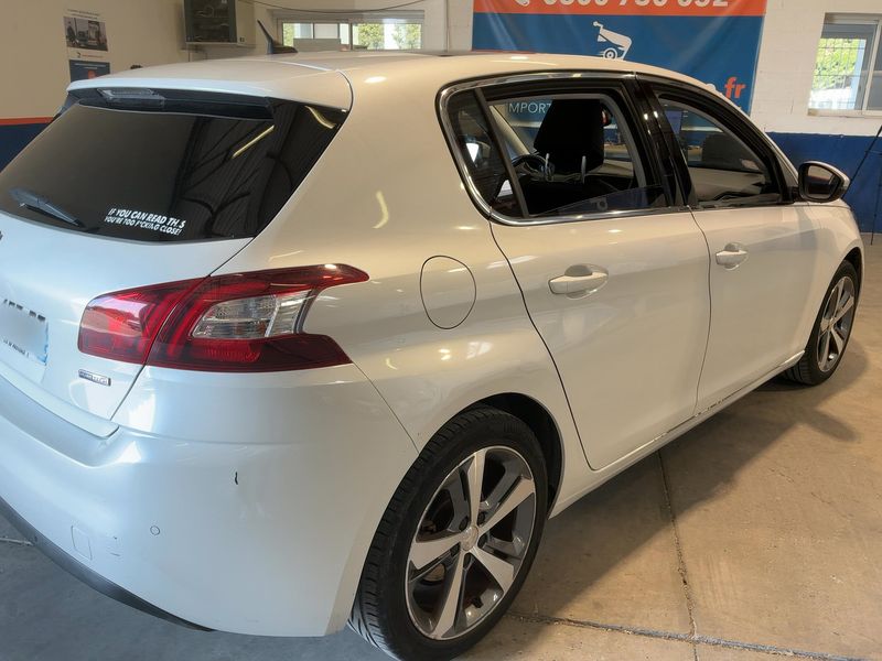 Peugeot 308 1.2 e-THP Feline 2017 – снимка 8