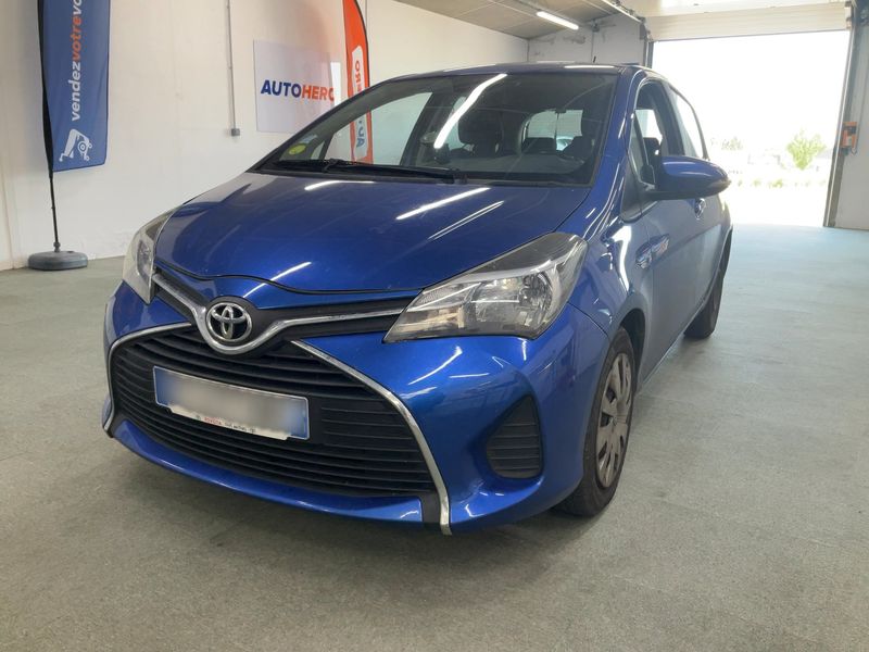 Yaris 1.4 D-4D Active