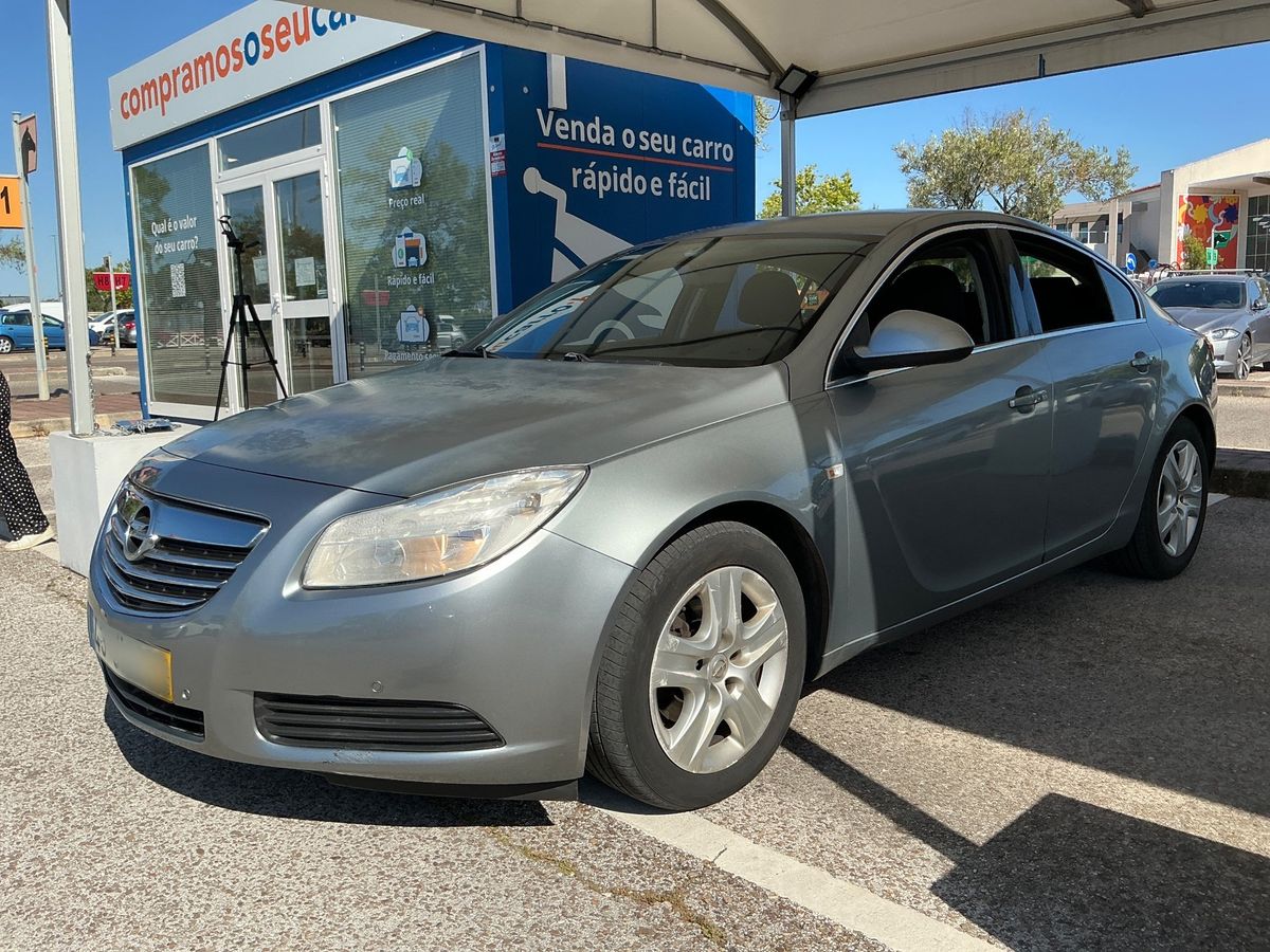 Opel Insignia 2010