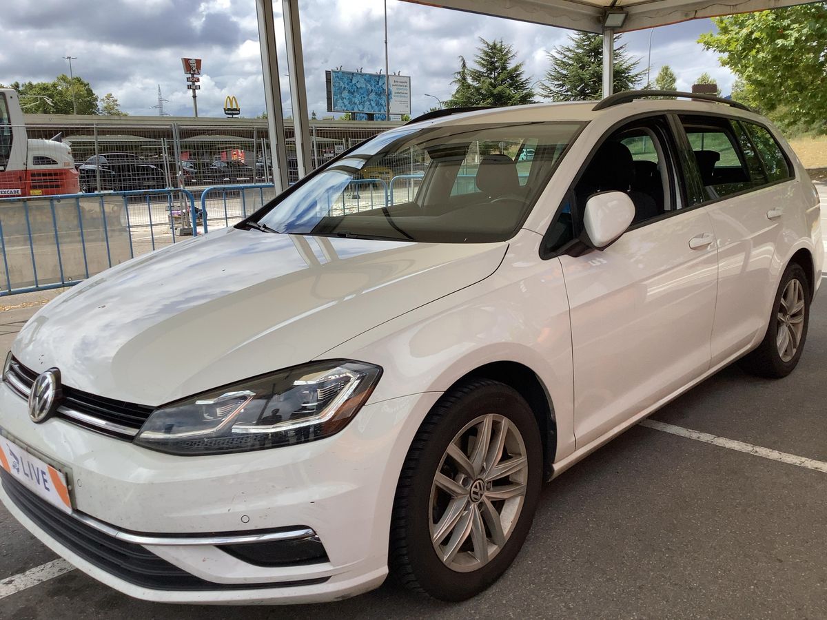Volkswagen Golf VII 1.6 TDI Advance BlueMotion