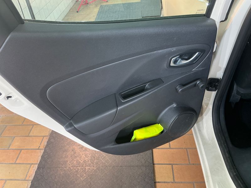 Renault Clio 1.2 Start 2017 – снимка 24