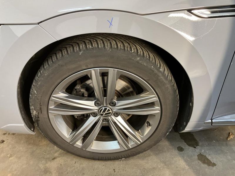 Volkswagen Arteon Shooting Brake 2.0 TSI R-Line — zdjęcie 24