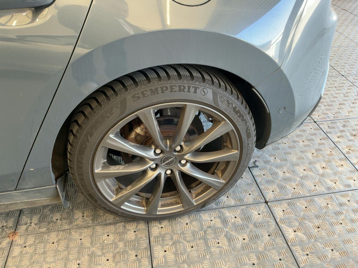 Mazda 3 2019 — photo 6